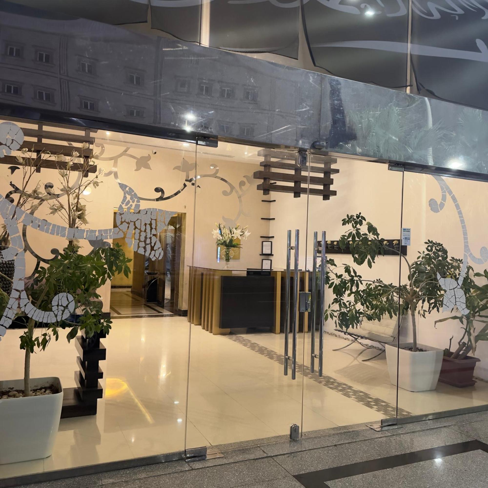 The Palace Suites Al Khobar Exterior photo